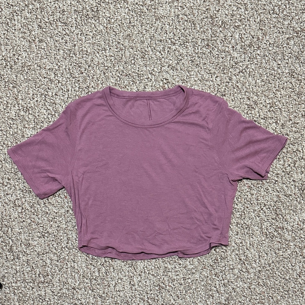 Lululemon hold tight cropped tee